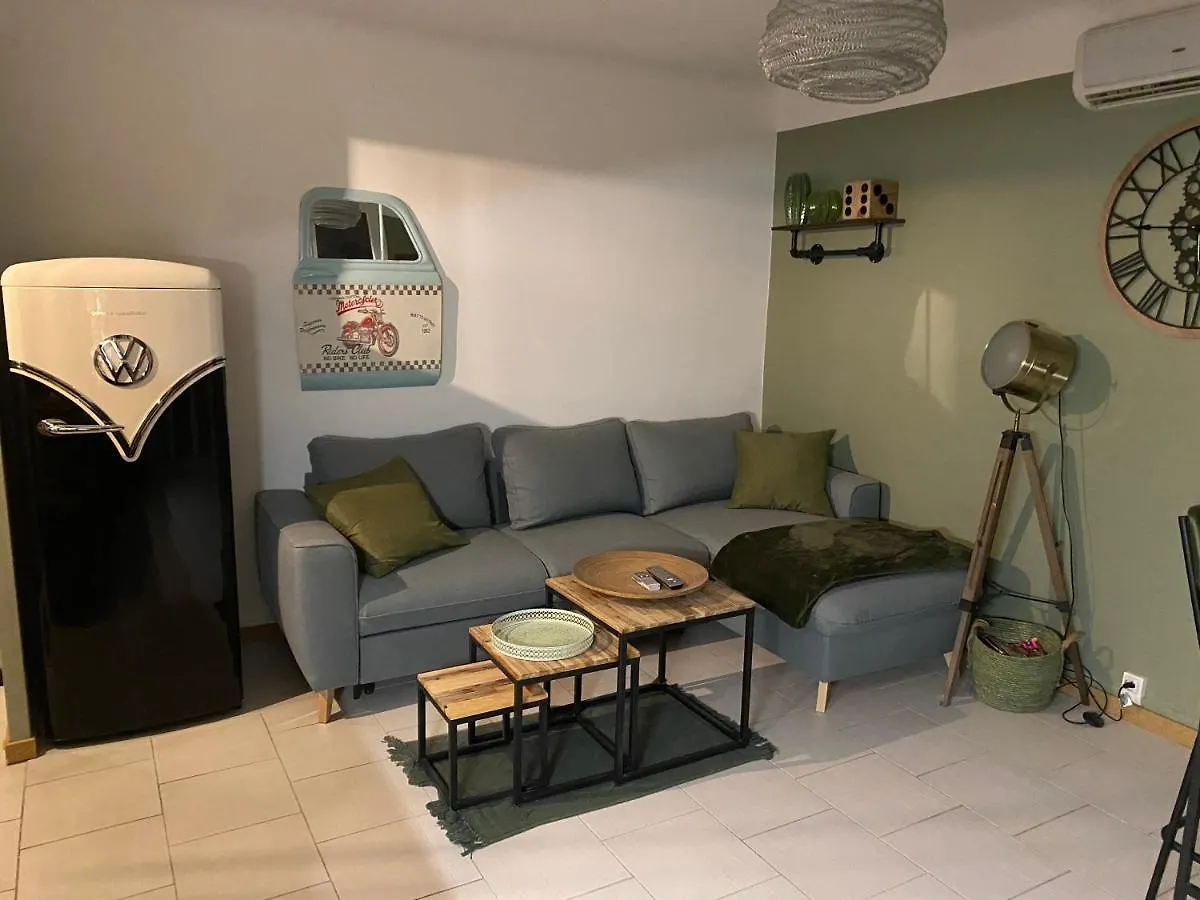 Frejus Var Appartement 150 M Des Plages 0*,